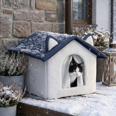 cabane pour chat exterieur axtas sous la neige