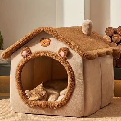 maison-pour-chat-brun-variante-ours-avec-chat-qui-dort
