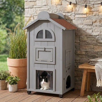 niche pour chat en bois boiken dans jardin