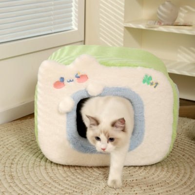 niche-pour-chat-variante-vert-chat-qui-sort